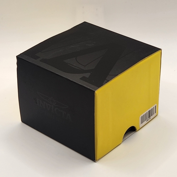 Invicta Wildflower Elegant Rose Gold and Green Women's Quartz Watch - Picture 6 of 6